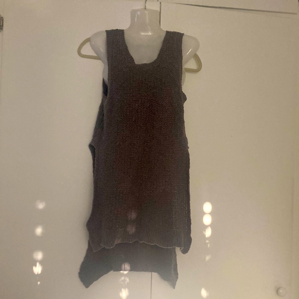 Long sleeveless sweater